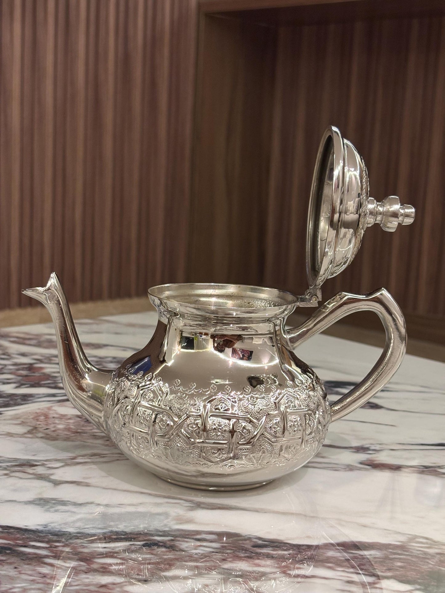 Authentic Moroccan Teapot – Handcrafted Cristal Tea Pot from Morocco